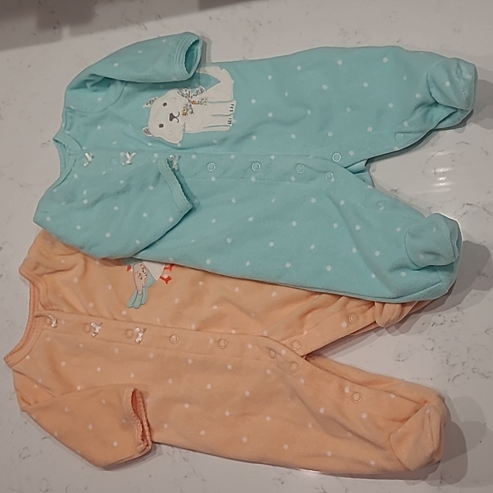 Carter's size 3months fleece footed pajama set